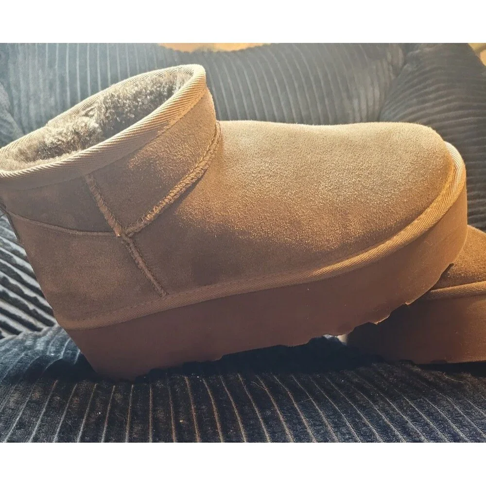 Cushionaire Women’s Suede Memory‑Foam Winter Boots – Tan size 8m